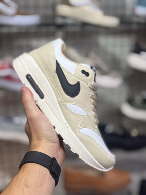 Tênis Nike Air Max SC - Areia