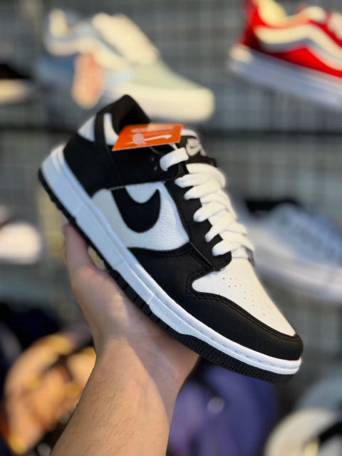 Tenis Nike Dunk Low Premium - Preto/Branco