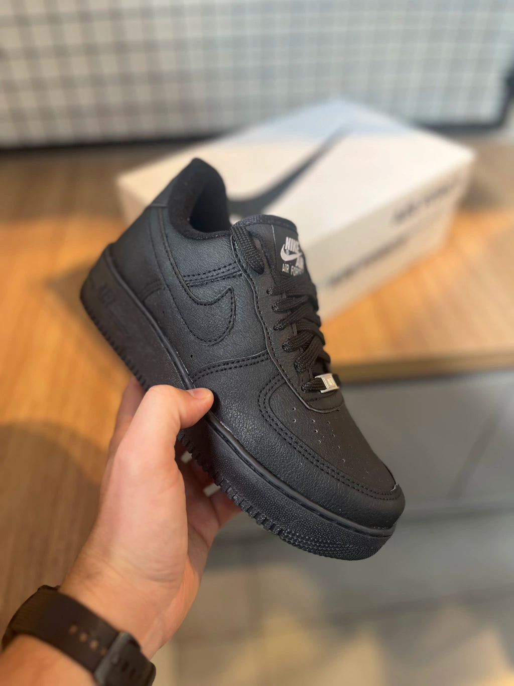 Tênis Nike Air Force 1 - Premium Preto
