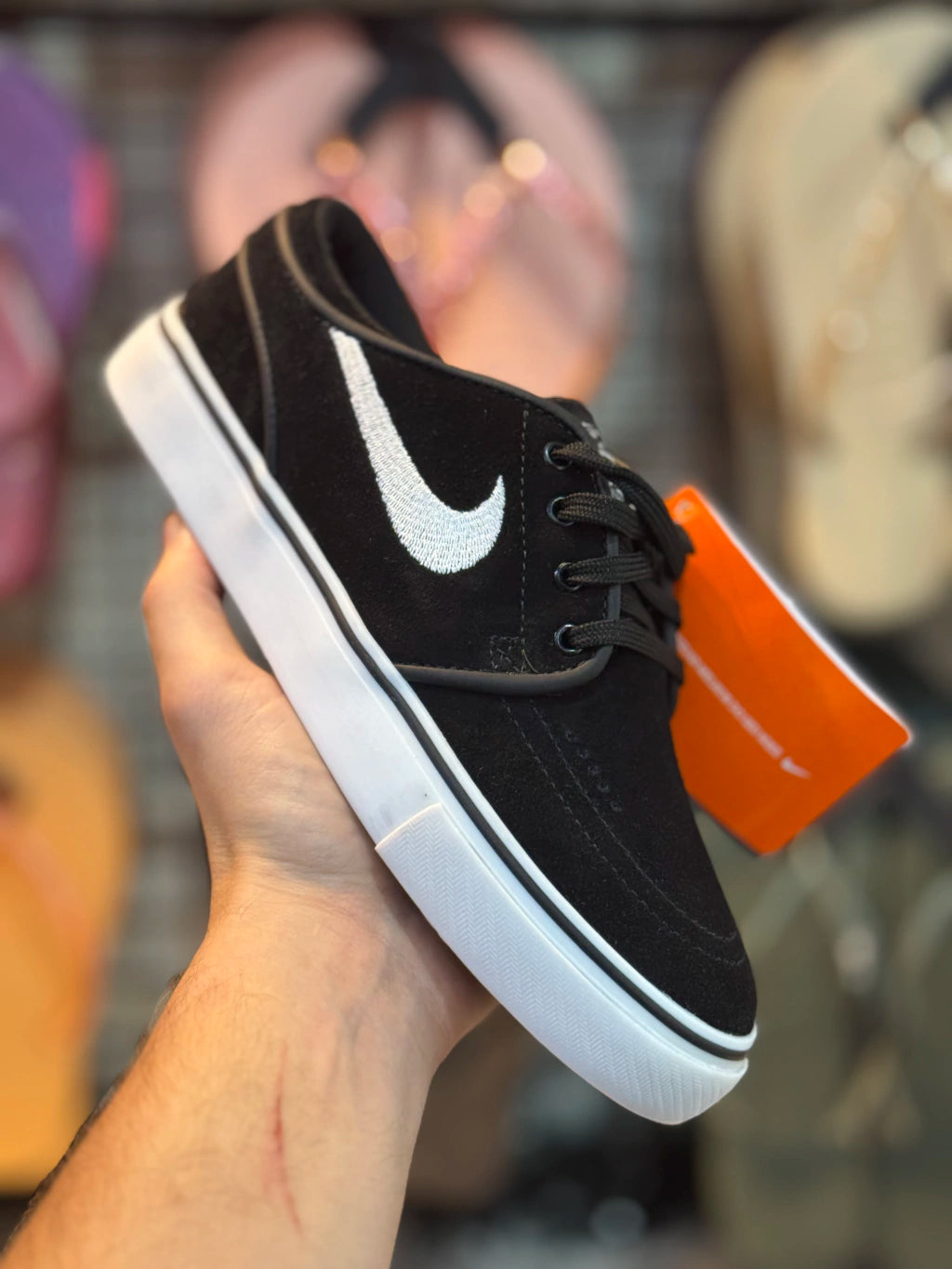 Tênis Nike SB Janoski - Preto / Branco